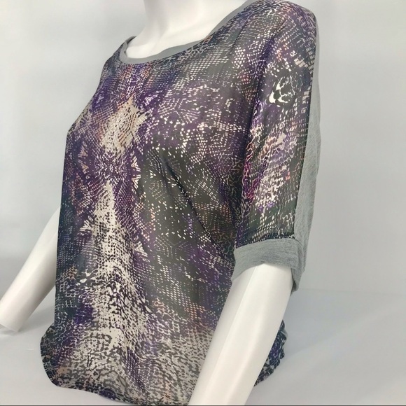 Snake Print Chiffon Front Tee - Picture 5 of 8
